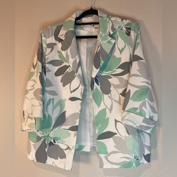 Alfred Dunner~Springtime Lightweight Floral Open Blazer~Lined~Pockets~Size 16 - Picture 1 of 14